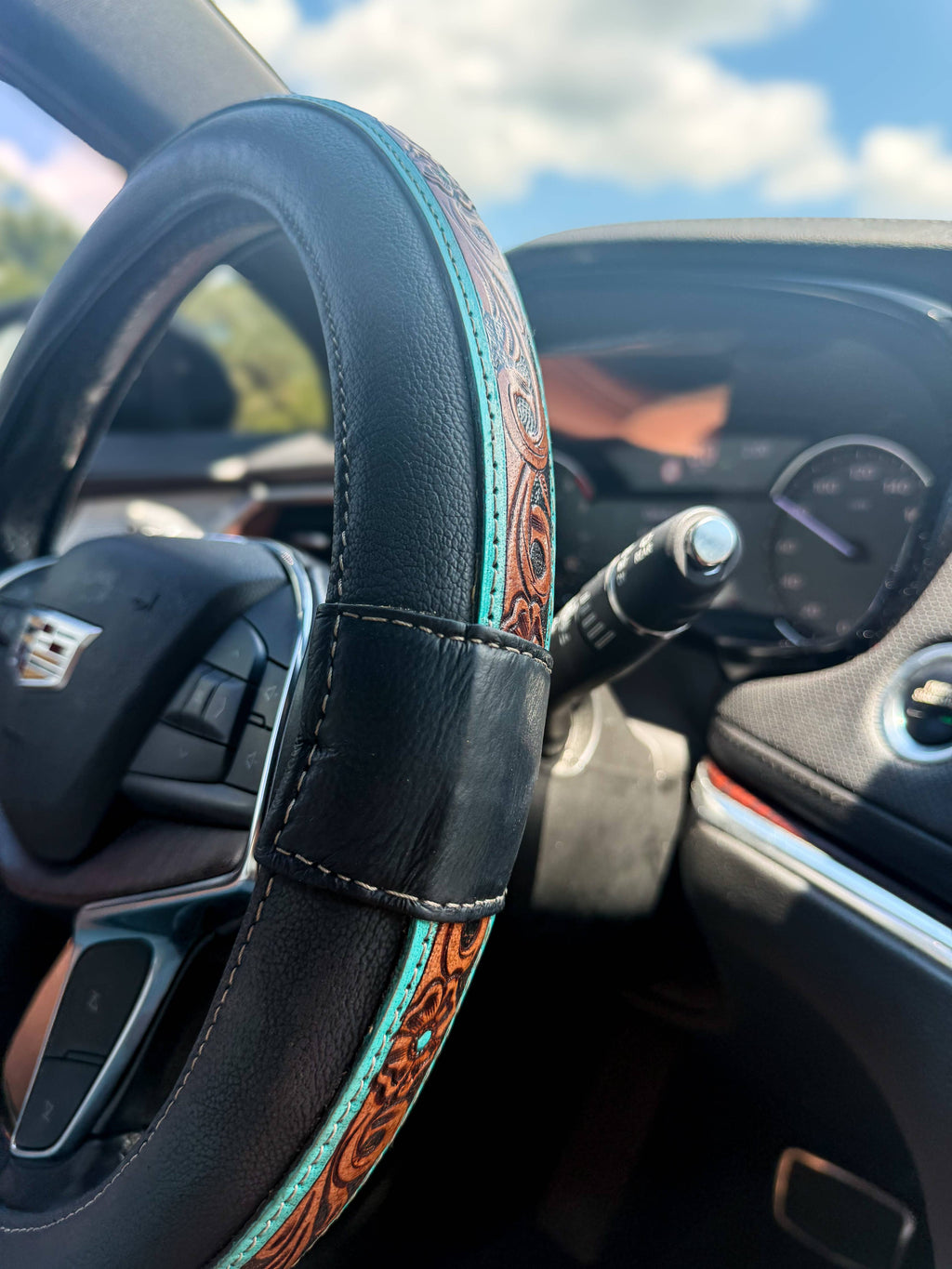 Tooled Leather Western Steering Wheel Cover – Black & Turquoise Floral – 15 Inch Universal Fit