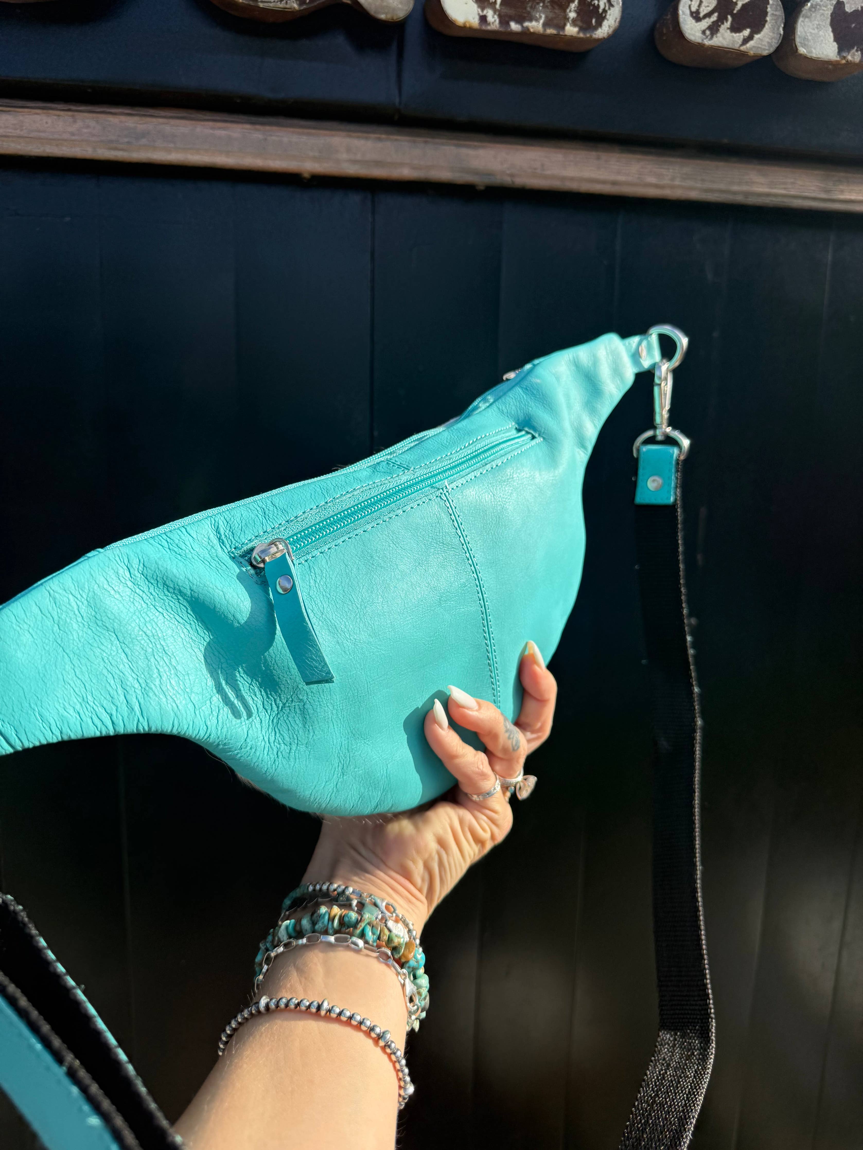 Coastline Carry Sling | Turquoise Tooled Cowhide