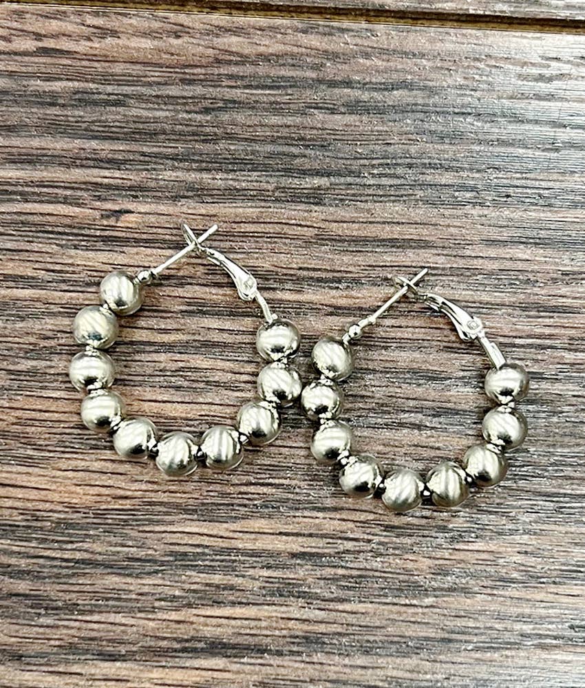 725522, 1" 6mm Silver Western Bead Hoop Earrings