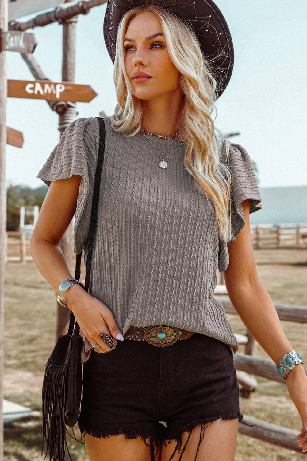 Fashion-W Summer Solid Color Textured Flutter Sleeve Top