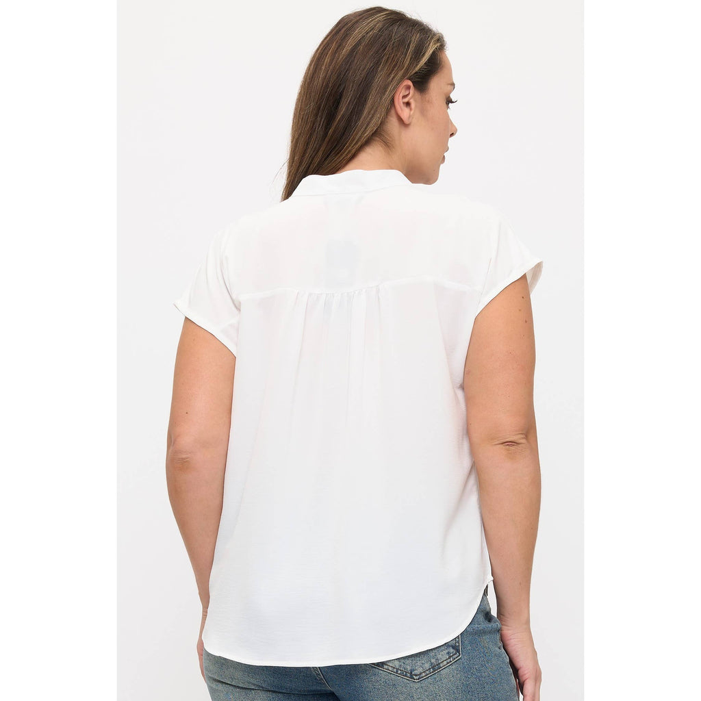PLUS SIZE RELAXED FIT SHORT SLEEVE V NECK BLOUSE